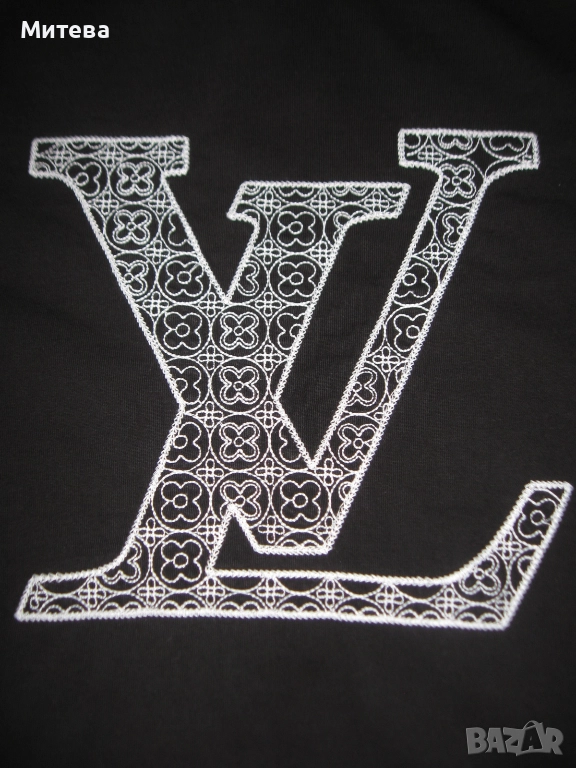 Louis Vuitton оригинална дамска тениска размер L, снимка 1