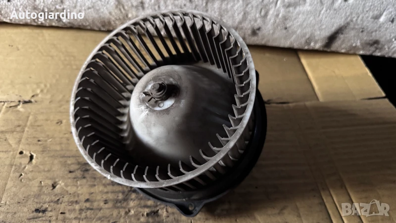 Вентилатор за парно зa Toyota Corolla - 194000-0522, снимка 1