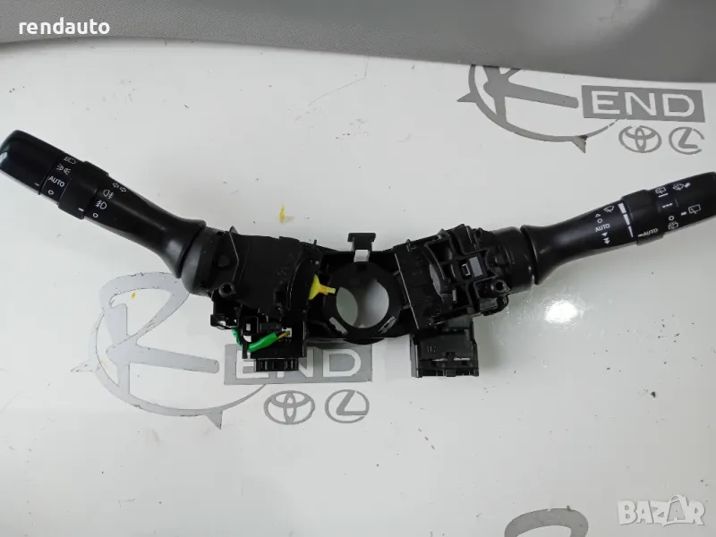 Лостчета за светлини и чистачки Toyota Avensis Station Wagon T27 Face 2012-2015, снимка 1