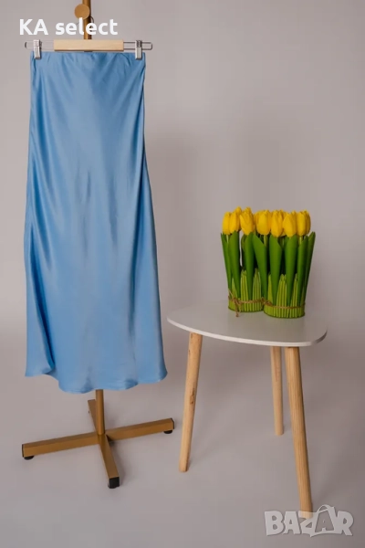 Сатенена пола Бейби Блу, снимка 1