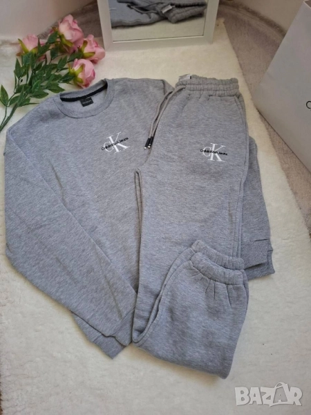 дамски екип calvin klein , снимка 1