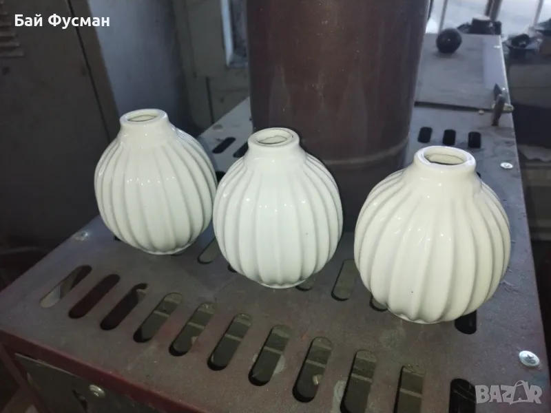 Порцелан ваза ,кашпа,декорация керамика, снимка 1