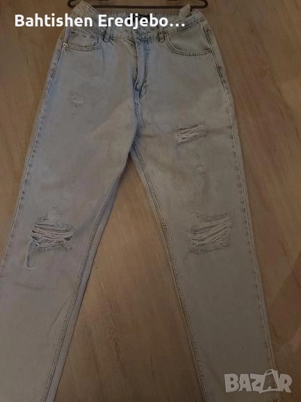 Дамски дънки на марка Stradivarius* , снимка 1