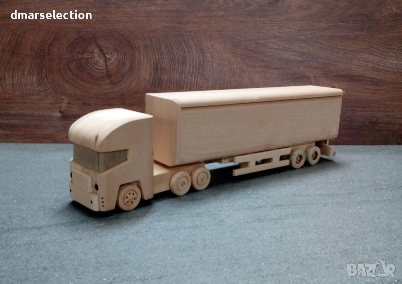 Декоративен дървен камион влекач с ремарке DMAR 114MP2, снимка 1