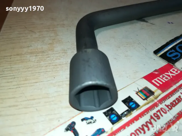 ключ за гуми 17мм нов 2301250821, снимка 4 - Аксесоари и консумативи - 48792442