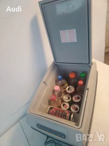 Термоелектрическа кутия Dometic-Waeco TropiCool TCX 14, 14 л, 12/24V DC/230V AC, 6.41 кг, Сива, снимка 3 - Хладилни чанти - 50048577