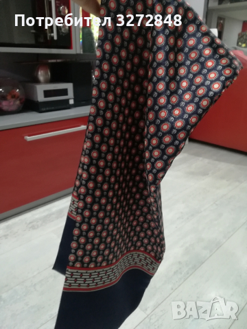 Сатенен шал  KKUSEBO, снимка 3 - Шалове - 44792522