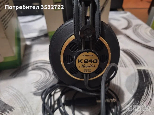 Ретро слушалки AKG 240, снимка 3 - Слушалки и портативни колонки - 55849327