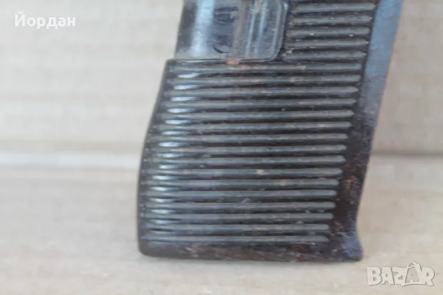 Бакелитов чирен за Чешки пистолет ''ТТ'', снимка 3 - Антикварни и старинни предмети - 49576069