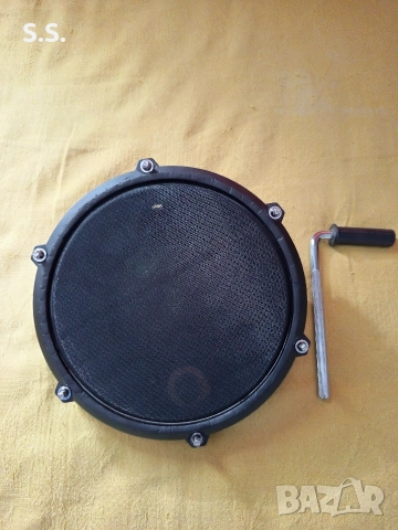 Пад за електронни барабани на Алесис, снимка 5 - Ударни инструменти - 52732241