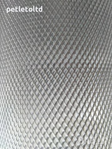 Фина метална мрежа с отвор - ромб - за филтри, вентилационни решетки или декоративни приложения