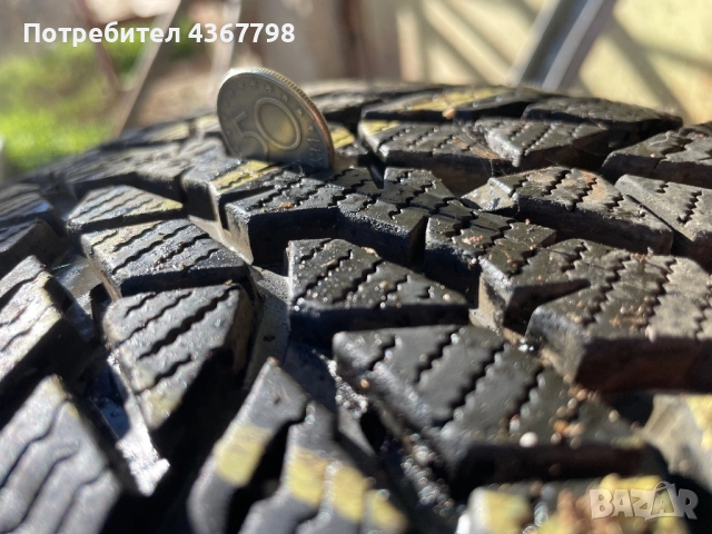 Нови зимни гуми с джанти за голф, снимка 2 - Гуми и джанти - 52805301