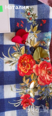 Уникална нова рокля със червени кристали  , снимка 6 - Детски рокли и поли - 39982914