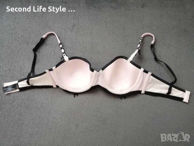 75B Hunkemoller розов луксозен сутиен с черна дантела, сладки панделки и детайли, снимка 7 - Бельо - 52907723
