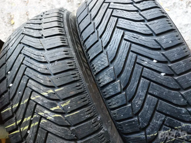2бр.зимни гуми MICHELIN 215/60/17 96H DOT 2422, снимка 2 - Гуми и джанти - 48631193