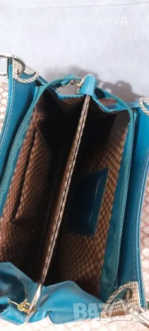 Дамска чанта, снимка 8 - Чанти - 47976600