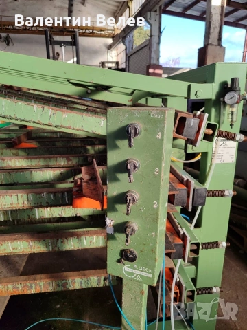 пневматична преса с четири секций дължина 2500мм.ширина 1300мм., снимка 11 - Други машини и части - 53497551