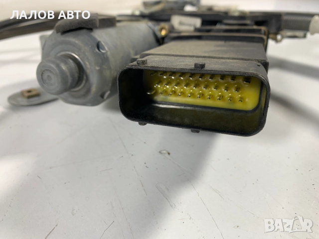 Преден ляв стъклоповдигач моторче Шкода Октавия lqv stuklopovdigach Skoda Octavia I (96-04)г. , снимка 4 - Части - 51655067