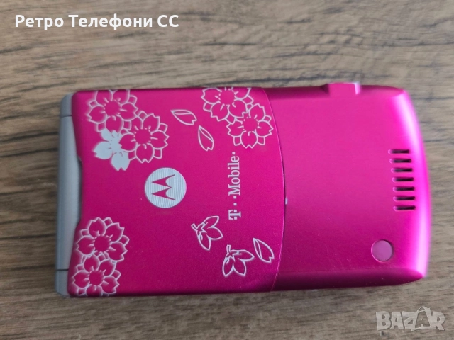 Motorola v3 PINK V3 Розов цвят Моторола, снимка 4 - Motorola - 52963885