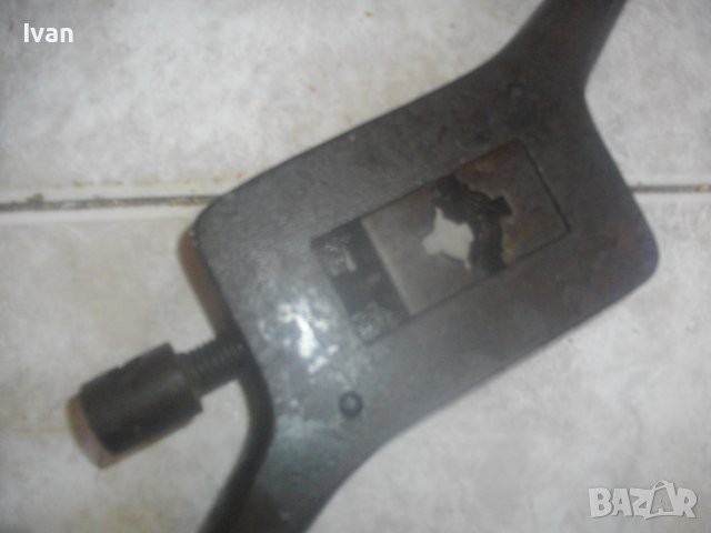 Гилотина Рязане Паркет Ламинат/Ножица Рязане Арматура/Плашка 5/8 Външни Резби На Тръби-Старо Качеств, снимка 15 - Други инструменти - 42362301