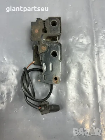 Ключалка за АУДИ AUDI Преден Капак, снимка 3 - Части - 49142573