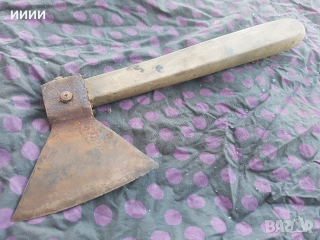 Топор сатър брадва томахавка