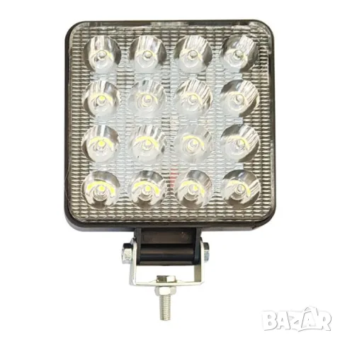 Квадратен LED прожектор 48 W за 12 V