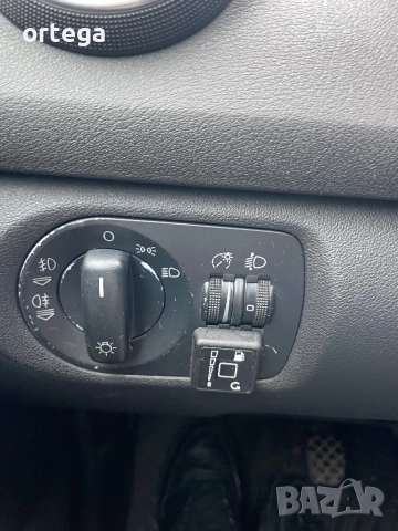 Audi a3 1.6, снимка 3 - Автомобили и джипове - 51602356