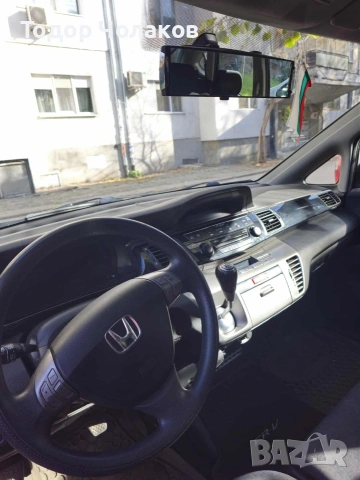 Honda FR-V 2.2, снимка 9 - Автомобили и джипове - 53231487
