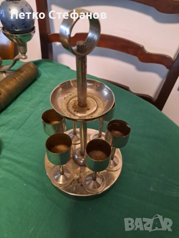 Ретро комплект метални чашки за шотове с поставка