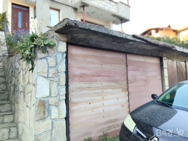 🏡Продавам Триетажна масивна къща  ведно със сутерен и гараж в гр.Тетевен, снимка 13 - Къщи - 55873907