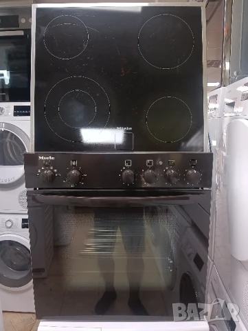 Кафява печка за вграждане с керамичен плот Миеле Miele с две години гаранция!