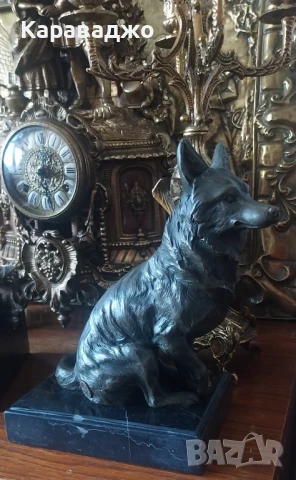 Бронзова Статуетка Вълк