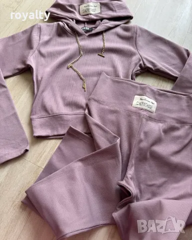 Дамски комплекти, снимка 3 - Комплекти - 49197815