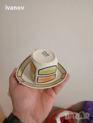 Чаши с чинийки 4 броя арт със захарница , снимка 2 - Чаши - 49128807