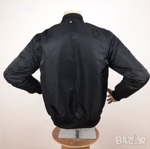 Mercedes AMG F1 Padded Bomber - Оригинално мъжко яке , снимка 6 - Якета - 52940646
