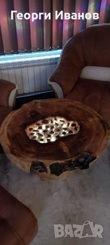 Холна Маса с епоксидна смола и светещ плот 