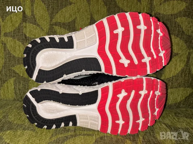Дамски маратонки Brooks Glycerin 16, снимка 12 - Маратонки - 49550049