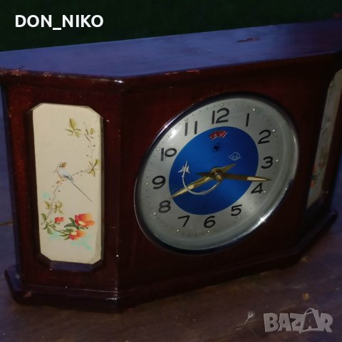 Рядък Китайски дървен Будилник 1950 г, снимка 2 - Антикварни и старинни предмети - 40573856