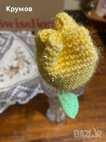 Плетени цветя на мама ръчно на 1 кука роза лилиум лале, снимка 12 - Декорация за дома - 53311221