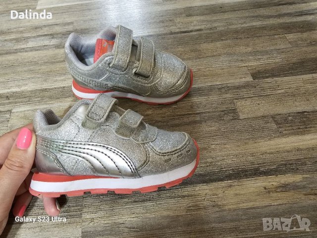Детски маратонки Puma, снимка 2 - Детски маратонки - 41147374