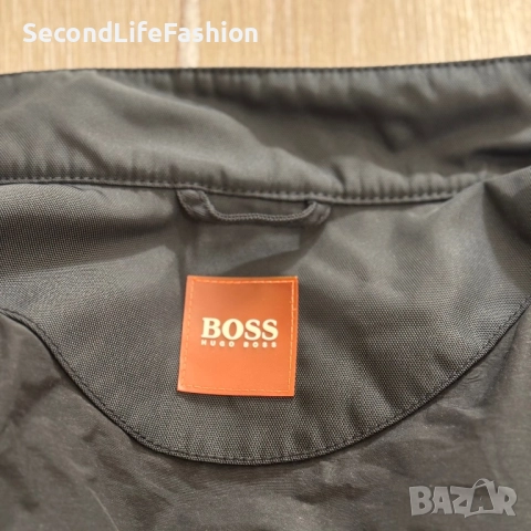 Мъжко бомбър яке Hugo Boss Vintage размер 52 L черно, снимка 2 - Якета - 52165153