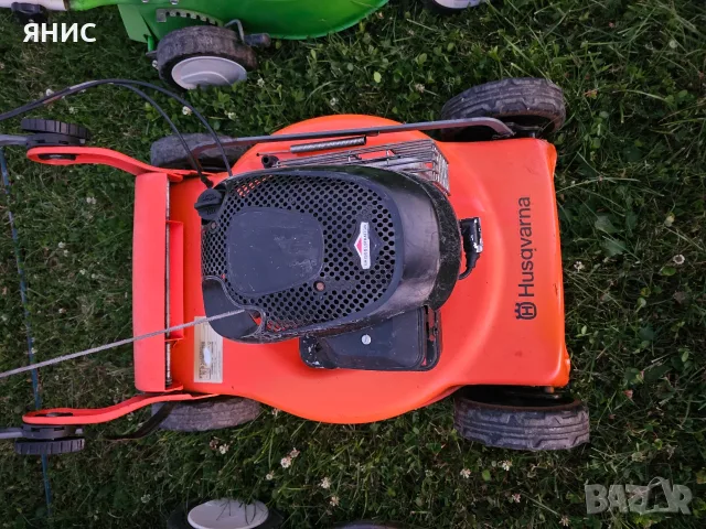 САМОХОДНА КОСАЧКА HUSQVARNA/VIKING. ПЕРФЕКТНИ , снимка 13 - Градинска техника - 56260765
