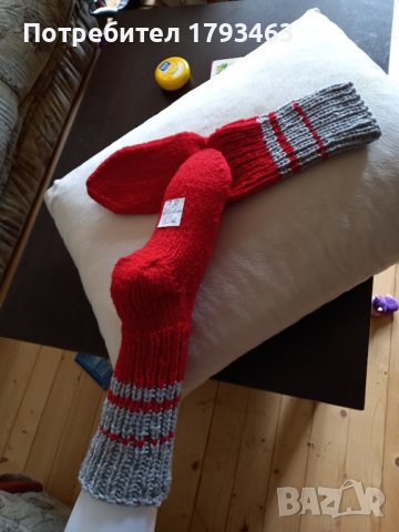 Ръчно плетени дамски чорапи от вълна, размер 38, снимка 2 - Дамски чорапи - 41762324