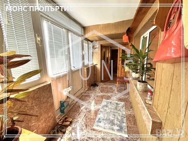 Продава се двуетажна обзаведена къща в с. Кардам, обл. Търговище, снимка 7 - Къщи - 56130540
