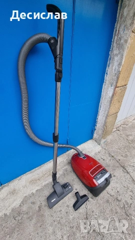 Прахосмукачка Miele C3, снимка 4 - Прахосмукачки - 53583062