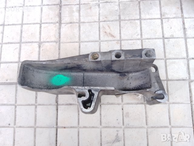 Конзола за двигател за Renault 8200140436, снимка 3 - Части - 41522402