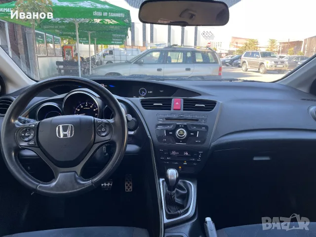Хонда Сивик 1.4 Спорт, снимка 8 - Автомобили и джипове - 56124593