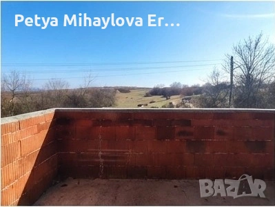 Двуетажна къща с Акт 14 в с. Хераково, снимка 14 - Къщи - 53702535