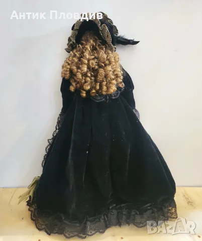 Порцеланова кукла “Vanity Fair” – Stewart Ross Fine Collectibles, снимка 7 - Колекции - 49930827